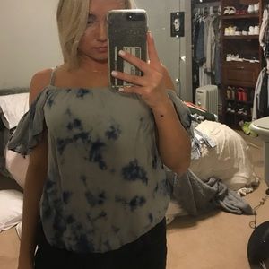 American Eagle off the shoulder top